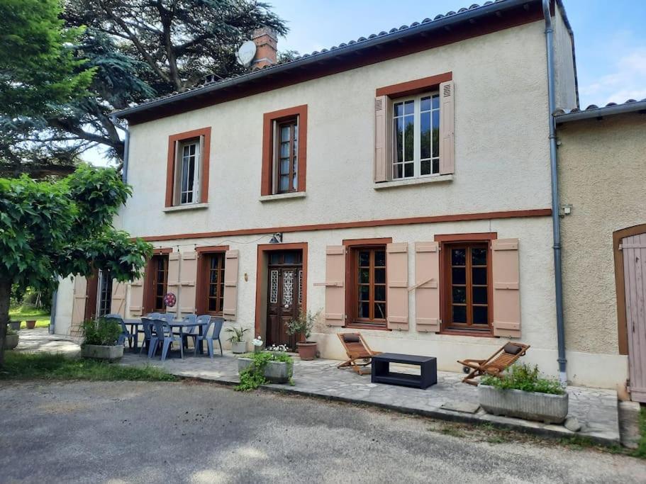 Maison De Famille Avec Parc Arbore Montauban Ngoại thất bức ảnh